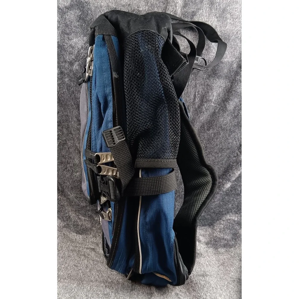 High Sierra Backpack Blue Gray‎ School Travel Hiking Book Bag